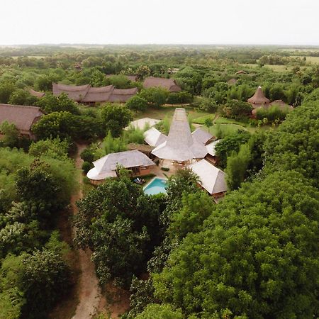 Maringi Sumba By The Sumba Hospitality Foundation Waikelo Eksteriør billede